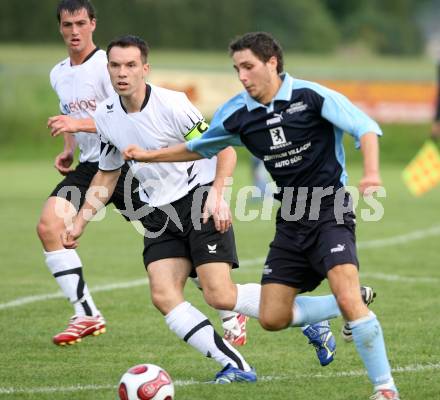 Fussball Unterliga West. Treffen gegen Dellach/Gail. Manuel Lips (Treffen), Reinhard Koestl (Dellach). Treffen, am 1.9.2007.
Foto: Kuess 
---
pressefotos, pressefotografie, kuess, qs, qspictures, sport, bild, bilder, bilddatenbank