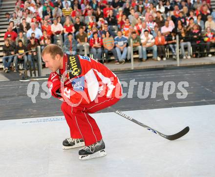 Eishockey. Mannschaftspraesentation KAC. Jeremy Rebek. Klagenfurt, am 31.8.2007.
Foto: Kuess
---
pressefotos, pressefotografie, kuess, qs, qspictures, sport, bild, bilder, bilddatenbank