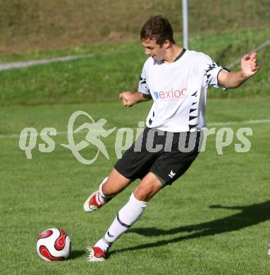 Fussball Unterliga West. Treffen gegen Dellach/Gail. Andreas Jank (Dellach). Treffen, am 1.9.2007.
Foto: Kuess 
---
pressefotos, pressefotografie, kuess, qs, qspictures, sport, bild, bilder, bilddatenbank