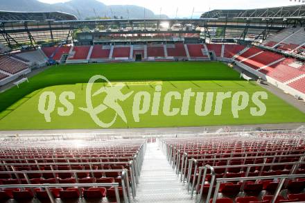 Fussball. Stadion Klagenfurt. Klagenfurt, 3.9.2007.
Foto: Kuess
---
pressefotos, pressefotografie, kuess, qs, qspictures, sport, bild, bilder, bilddatenbank