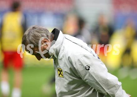 Fussball. Laenderspiel Oesterreich gegen Japan. Trainingslager Nationalteam Oesterreich. Abschlusstraining Stadion Klagenfurt. Trainer Josef Hickersberger. Klagenfurt, am 6.9.2007.
Foto: Kuess
---
pressefotos, pressefotografie, kuess, qs, qspictures, sport, bild, bilder, bilddatenbank