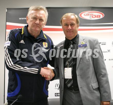 Fussball. Laenderspiel Oesterreich gegen Japan. Pressekonferenz. Trainer Josef Hickersberger (Oesterreich), Trainer Ivica Osim (Japan).  Klagenfurt, am 7.9.2007.
Foto: Kuess
---
pressefotos, pressefotografie, kuess, qs, qspictures, sport, bild, bilder, bilddatenbank