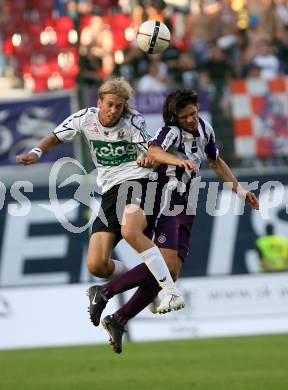 Fussball Bundesliga. SK Austria Kelag Kaernten gegen FK Austria Magna. Lukas Moessner (Austria Kaernten), Jocelyn Blanchard (Austria Magna). Klagenfurt, am 15.9.2007.
Foto: Kuess
---
pressefotos, pressefotografie, kuess, qs, qspictures, sport, bild, bilder, bilddatenbank