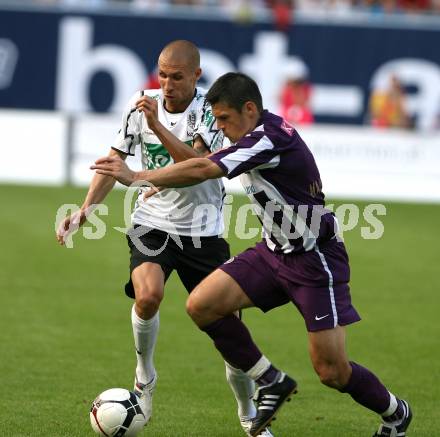 Fussball Bundesliga. SK Austria Kelag Kaernten gegen FK Austria Magna. Patrick Wolf (Austria Kaernten), Mario Majstorovic (Austria Magna). Klagenfurt, am 15.9.2007.
Foto: Kuess
---
pressefotos, pressefotografie, kuess, qs, qspictures, sport, bild, bilder, bilddatenbank