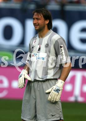 Fussball Bundesliga. SK Austria Kelag Kaernten gegen FK Austria Magna. Szabolcs Safar (Austria Magna). Klagenfurt, am 15.9.2007.
Foto: Kuess
---
pressefotos, pressefotografie, kuess, qs, qspictures, sport, bild, bilder, bilddatenbank