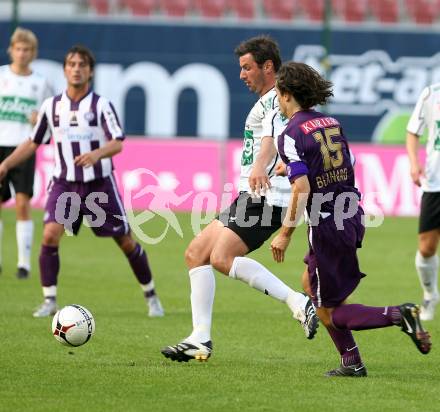 Fussball Bundesliga. SK Austria Kelag Kaernten gegen FK Austria Magna. Roland Kollmann (Austria Kaernten), Jocelyn Blanchard (Austria Magna). Klagenfurt, am 15.9.2007.
Foto: Kuess
---
pressefotos, pressefotografie, kuess, qs, qspictures, sport, bild, bilder, bilddatenbank