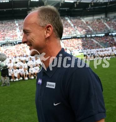 Fussball Bundesliga. SK Austria Kelag Kaernten gegen FK Austria Magna. Trainer Georg Zellhofer (Austria Magna). Klagenfurt, am 15.9.2007.
Foto: Kuess
---
pressefotos, pressefotografie, kuess, qs, qspictures, sport, bild, bilder, bilddatenbank