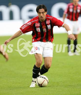 Fussball Bundesliga. SK Austria Kaernten gegen LASK Linz. Almedin Hota (LASK). Hypo Group Arena. Klagenfurt, am 22.9.2007.
Foto: Kuess 
---
pressefotos, pressefotografie, kuess, qs, qspictures, sport, bild, bilder, bilddatenbank