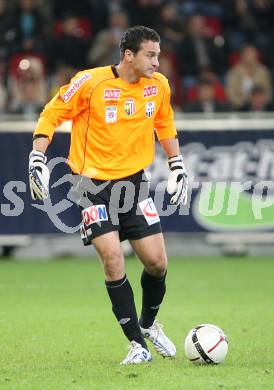 Fussball Bundesliga. SK Austria Kaernten gegen LASK Linz. Silvije Cavlina (LASK). Hypo Group Arena. Klagenfurt, am 22.9.2007.
Foto: Kuess 
---
pressefotos, pressefotografie, kuess, qs, qspictures, sport, bild, bilder, bilddatenbank