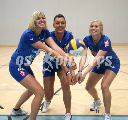 Volleyball. ATSC Wildcats. STUERMER Christine, KRENC Paty, THURNER Kristina.
Klagenfurt, 24.9.2007.
Foto: Kuess
---
pressefotos, pressefotografie, kuess, qs, qspictures, sport, bild, bilder, bilddatenbank