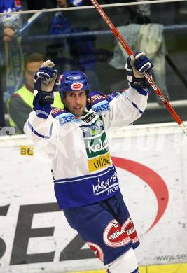 Erste Bank Eishockey Bundesliga. VSV gegen Alba Volan Fetiva. Torjubel Dany Bousquet (VSV). Villach, am 27.9.2007.
Foto: Kuess
---
pressefotos, pressefotografie, kuess, qs, qspictures, sport, bild, bilder, bilddatenbank