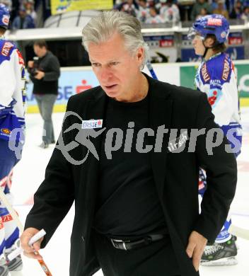 Erste Bank Eishockey Bundesliga. VSV gegen Alba Volan Fetiva. Trainer Greg Holst (VSV). Villach, am 27.9.2007.
Foto: Kuess
---
pressefotos, pressefotografie, kuess, qs, qspictures, sport, bild, bilder, bilddatenbank