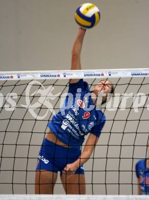 Volleyball MEVZA. ATSC Wildcats gegen Mladost Zagreb. Kerstin Pichler (Wildcats). Klagenfurt, am 29.9.2007.
Foto: Kuess
---
pressefotos, pressefotografie, kuess, qs, qspictures, sport, bild, bilder, bilddatenbank