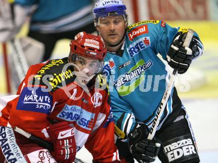 Eishockey Bundesliga. KAC gegen EHC Liwest Linz. Warren Norris  (KAC), Robert Shearer (Linz). Klagenfurt, am 28.9.2007.
Foto: Kuess
---
pressefotos, pressefotografie, kuess, qs, qspictures, sport, bild, bilder, bilddatenbank