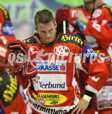 Eishockey Bundesliga. KAC gegen EHC Liwest Linz. Enttaeuschung KAC. Klagenfurt, am 28.9.2007.
Foto: Kuess
---
pressefotos, pressefotografie, kuess, qs, qspictures, sport, bild, bilder, bilddatenbank