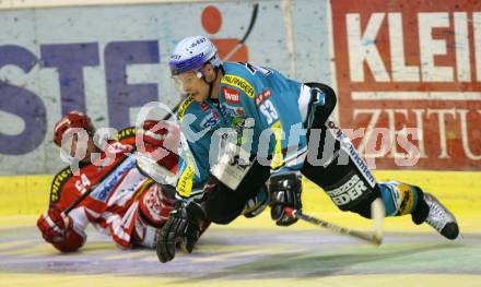 Eishockey Bundesliga. KAC gegen EHC Liwest Linz. Andrew Schneider (KAC), Markus Schlacher (Linz). Klagenfurt, am 28.9.2007.
Foto: Kuess
---
pressefotos, pressefotografie, kuess, qs, qspictures, sport, bild, bilder, bilddatenbank