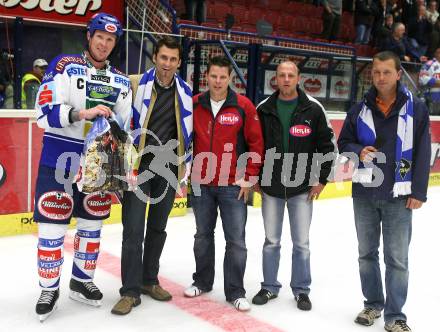 Erste Bank Eishockey Bundesliga. VSV gegen Alba Volan Fetiva. Spieler des Abends Mike Stewart (VSV). Villach, am 27.9.2007.
Foto: Kuess
---
pressefotos, pressefotografie, kuess, qs, qspictures, sport, bild, bilder, bilddatenbank