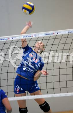 Volleyball MEVZA. ATSC Wildcats gegen Mladost Zagreb. Kristina Thurner (Wildcats). Klagenfurt, am 29.9.2007.
Foto: Kuess
---
pressefotos, pressefotografie, kuess, qs, qspictures, sport, bild, bilder, bilddatenbank