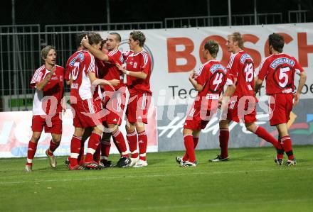 Fussball Red Zac. FC Kaernten gegen FC Gratkorn. Jubel FCK. Klagenfurt, am 28.9.2007.
Foto: Kuess
---
pressefotos, pressefotografie, kuess, qs, qspictures, sport, bild, bilder, bilddatenbank