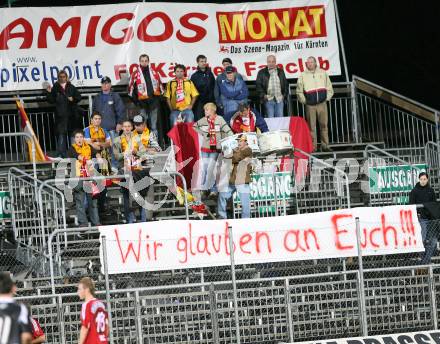 Fussball Red Zac. FC Kaernten gegen FC Gratkorn. Fans (FCK). Klagenfurt, am 28.9.2007.
Foto: Kuess
---
pressefotos, pressefotografie, kuess, qs, qspictures, sport, bild, bilder, bilddatenbank