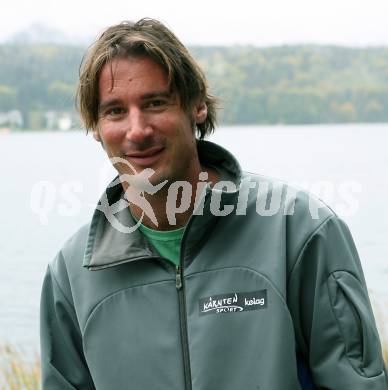 Kaernten Sport. Acrofliegen. Alexander Meschuh. Forstsee, am 28.9.2007.
Foto: Kuess
---
pressefotos, pressefotografie, kuess, qs, qspictures, sport, bild, bilder, bilddatenbank