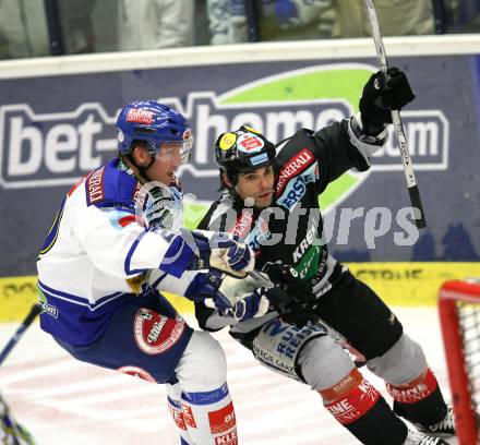 Erste Bank Eishockey Bundesliga. VSV gegen Graz 99ers. Mickey Elick (VSV), Tony Iob (Graz). Villach, am 30.9.2007.
Foto: Kuess 
---
pressefotos, pressefotografie, kuess, qs, qspictures, sport, bild, bilder, bilddatenbank