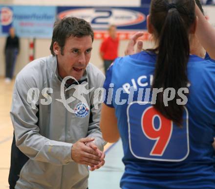 Volleyball MEVZA. ATSC Wildcats gegen Mladost Zagreb.Trainer Helmut Voggenberger (Wildcats). Klagenfurt, am 29.9.2007.
Foto: Kuess
---
pressefotos, pressefotografie, kuess, qs, qspictures, sport, bild, bilder, bilddatenbank