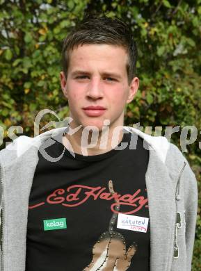 Kaernten Sport. Schi Nordisch, Langlauf. Stefan Schuster. Forstsee, am 28.9.2007.
Foto: Kuess
---
pressefotos, pressefotografie, kuess, qs, qspictures, sport, bild, bilder, bilddatenbank