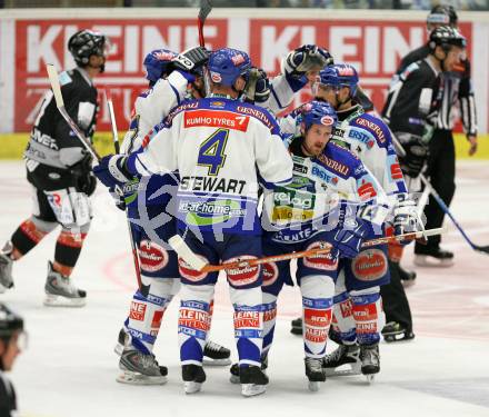 Erste Bank Eishockey Bundesliga. VSV gegen Graz 99ers. Torjubel (VSV). Villach, am 30.9.2007.
Foto: Kuess 
---
pressefotos, pressefotografie, kuess, qs, qspictures, sport, bild, bilder, bilddatenbank