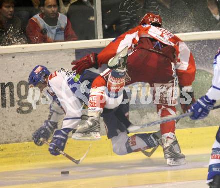 Erste Bank Eishockey Bundesliga. KAC gegen VSV. Christoph Harand (KAC), Martin Oraze (VSV). Klagenfurt, am 4.10.2007.
Foto: Kuess
---
pressefotos, pressefotografie, kuess, qs, qspictures, sport, bild, bilder, bilddatenbank