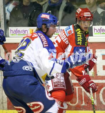 Erste Bank Eishockey Bundesliga. KAC gegen VSV. Paul Schellander (KAC), Thomas Pfeffer (VSV). Klagenfurt, am 4.10.2007.
Foto: Kuess
---
pressefotos, pressefotografie, kuess, qs, qspictures, sport, bild, bilder, bilddatenbank