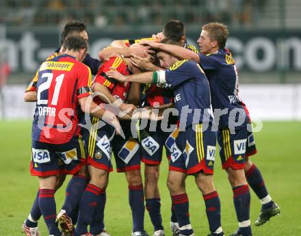 Fussball Bundesliga. SK Austria kaernten gegen Rapid Wien. Torjubel (Rapid). Klagenfurt, am 7.10.2007.
Foto: Kuess
---
pressefotos, pressefotografie, kuess, qs, qspictures, sport, bild, bilder, bilddatenbank