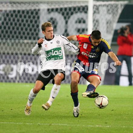 Fussball Bundesliga. SK Austria kaernten gegen Rapid Wien. Zlatko Junuzovic (Kaernten), Branko Boskovic (Rapid). Klagenfurt, am 7.10.2007.
Foto: Kuess
---
pressefotos, pressefotografie, kuess, qs, qspictures, sport, bild, bilder, bilddatenbank