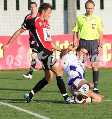 Fussball Regionalliga Mitte. SAK gegen WAC-St. Andrae. Rudi Schoenherr (SAK), Simon Dvorsak (St. Andrae).  Klagenfurt, 13.10.2007
Foto: Kuess
---
pressefotos, pressefotografie, kuess, qs, qspictures, sport, bild, bilder, bilddatenbank