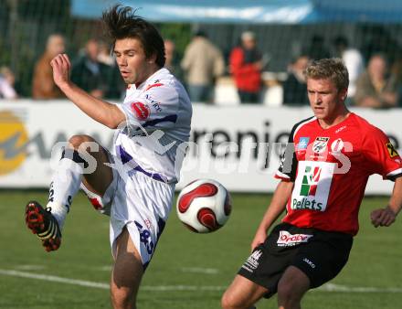 Fussball Regionalliga Mitte. SAK gegen WAC-St. Andrae.  Edmir Edo Adilovic (SAK), Christian Weber (St. Andrae).  Klagenfurt, 13.10.2007
Foto: Kuess
---
pressefotos, pressefotografie, kuess, qs, qspictures, sport, bild, bilder, bilddatenbank