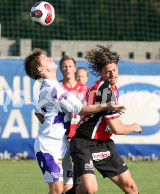 Fussball Regionalliga Mitte. SAK gegen WAC-St. Andrae.  Simic Zeljko (St. Andrae), Tomaz Kreutz (SAK). Klagenfurt, 13.10.2007
Foto: Kuess
---
pressefotos, pressefotografie, kuess, qs, qspictures, sport, bild, bilder, bilddatenbank