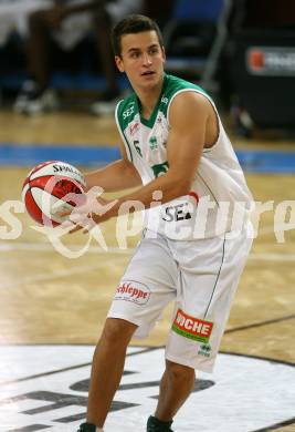 Basketball Bundesliga. Woerthersee Piraten gegen Team Panthers Fuerstenfeld. Marco Breithuber (Piraten). Klagenfurt, am 14.10.2007.
Foto: Kuess
---
pressefotos, pressefotografie, kuess, qs, qspictures, sport, bild, bilder, bilddatenbank