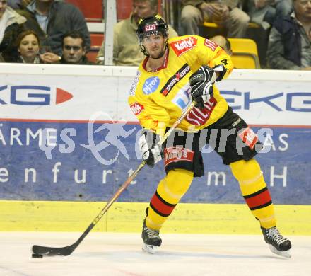 Erste Bank Eishockey Bundesliga. KAC gegen Vienna Capitals. Philippe Lakos (Caps). Klagenfurt, am 19.10.2007.
Foto: Kuess
---
pressefotos, pressefotografie, kuess, qs, qspictures, sport, bild, bilder, bilddatenbank