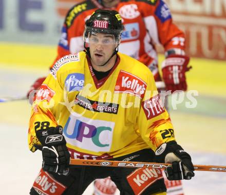 Erste Bank Eishockey Bundesliga. KAC gegen Vienna Capitals. Dan Bjornlie (Caps). Klagenfurt, am 19.10.2007.
Foto: Kuess
---
pressefotos, pressefotografie, kuess, qs, qspictures, sport, bild, bilder, bilddatenbank