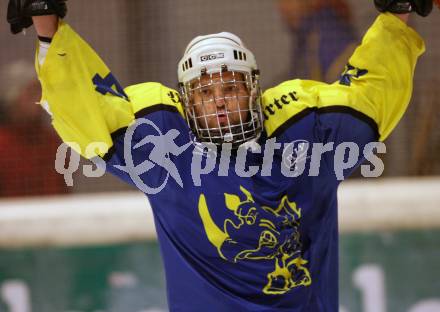 Eishockey Oberliga. EHC Althofen gegen EC SV Spittal. Torjubel Gerold Tremschnig (Althofen). Althofen, am 20.10.2007.
Foto: Kuess
---
pressefotos, pressefotografie, kuess, qs, qspictures, sport, bild, bilder, bilddatenbank