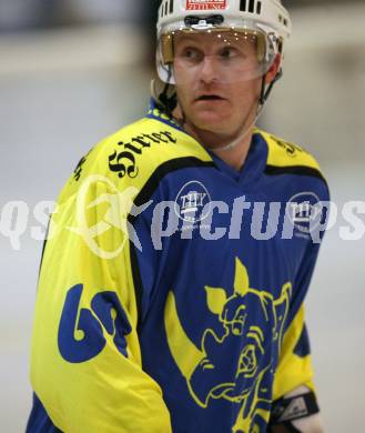 Eishockey Oberliga. EHC Althofen gegen EC SV Spittal. Peter Rozmann (Althofen). Althofen, am 20.10.2007.
Foto: Kuess
---
pressefotos, pressefotografie, kuess, qs, qspictures, sport, bild, bilder, bilddatenbank