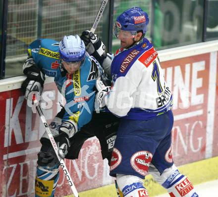 Erste Bank Eishockey Bundesliga. VSV gegen Black Wings Linz.  Marc Brown (VSV), Gerd Gruber (Linz). Villach, am 20.10.2007.
Foto: Kuess
---
pressefotos, pressefotografie, kuess, qs, qspictures, sport, bild, bilder, bilddatenbank