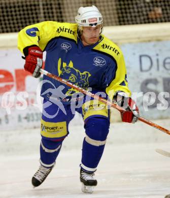 Eishockey Oberliga. EHC Althofen gegen EC SV Spittal. Peter Rozmann (Althofen). Althofen, am 20.10.2007.
Foto: Kuess
---
pressefotos, pressefotografie, kuess, qs, qspictures, sport, bild, bilder, bilddatenbank