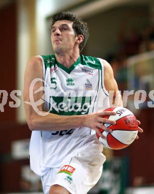 Basketball Bundesliga. Woerthersee Piraten gegen Team Guessing Knights. Selmir Husanovic (Piraten). Klagenfurt, am 26.10.2007.
Foto: Kuess
---
pressefotos, pressefotografie, kuess, qs, qspictures, sport, bild, bilder, bilddatenbank