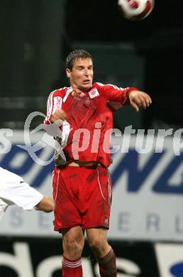 Fussball Red Zac. FC Kaernten gegen Trenkwalder SKS. Thomas Pirker (FCK). Klagenfurt, am 26.10.2007.
Foto: Kuess
---
pressefotos, pressefotografie, kuess, qs, qspictures, sport, bild, bilder, bilddatenbank