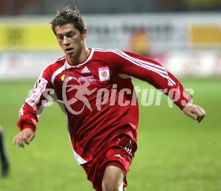 Fussball Red Zac. FC Kaernten gegen Trenkwalder SKS. Rene Seebacher (FCK). Klagenfurt, am 26.10.2007.
Foto: Kuess
---
pressefotos, pressefotografie, kuess, qs, qspictures, sport, bild, bilder, bilddatenbank