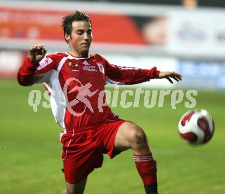 Fussball Red Zac. FC Kaernten gegen Trenkwalder SKS. Helmut Koenig (FCK). Klagenfurt, am 26.10.2007.
Foto: Kuess
---
pressefotos, pressefotografie, kuess, qs, qspictures, sport, bild, bilder, bilddatenbank