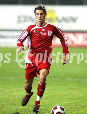 Fussball Red Zac. FC Kaernten gegen Trenkwalder SKS. Rene Seebacher (FCK). Klagenfurt, am 26.10.2007.
Foto: Kuess
---
pressefotos, pressefotografie, kuess, qs, qspictures, sport, bild, bilder, bilddatenbank