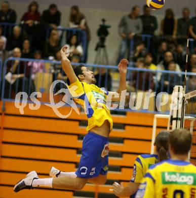 Volleyball Challenge Cup. SK Posojilnica Aich/Dob gegen Generali Haching. Stefan Gruber (Aich/Dob). Prevalje, am 27.10.2007.
Foto: Kuess
---
pressefotos, pressefotografie, kuess, qs, qspictures, sport, bild, bilder, bilddatenbank