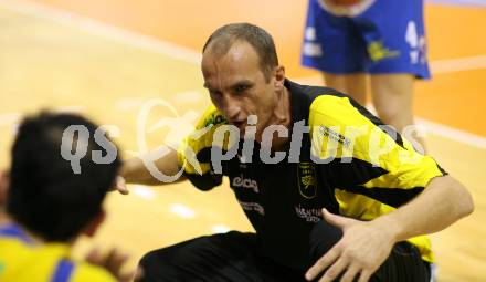 Volleyball Challenge Cup. SK Posojilnica Aich/Dob gegen Generali Haching. Trainer Miro Palgut (Aich/Dob). Prevalje, am 27.10.2007.
Foto: Kuess
---
pressefotos, pressefotografie, kuess, qs, qspictures, sport, bild, bilder, bilddatenbank